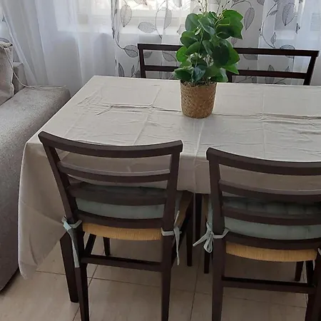 Apartamento Etara 2 *