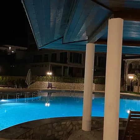 Etara 2 Apartamento *