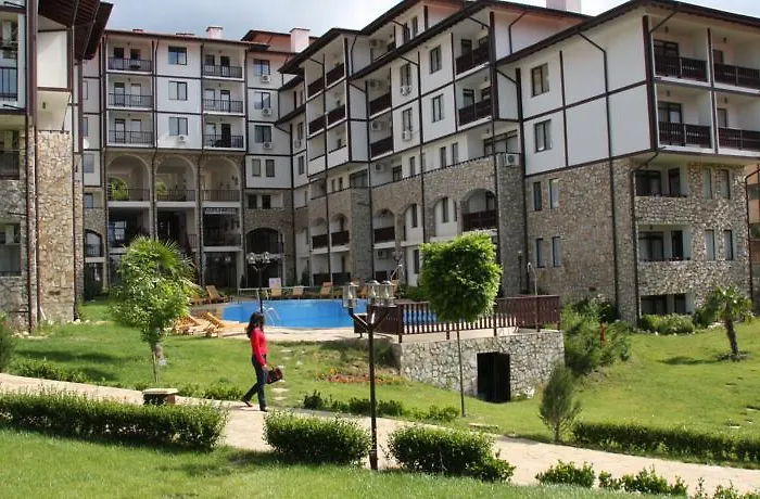 アパート Etara 2